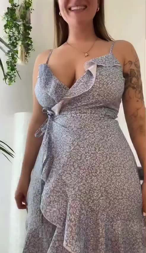 Sundress to undress in 2 seconds! 🏆 Think you can take it off quicker?