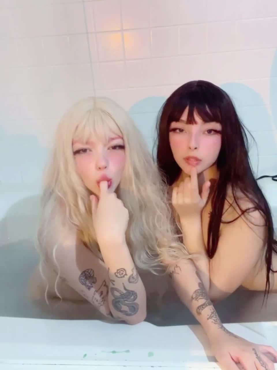 [f] Want to get in the bathtub with me and my new girlfriend? : video clip
