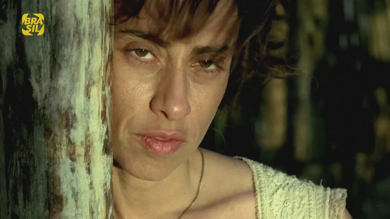 Fernanda Torres - amazingly hot scene in brazilian film 'House of Sand' (2005) - 60fps, AI enhanced