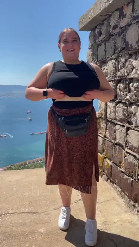 Flashing my tits on the rock of Gibraltar [gif]