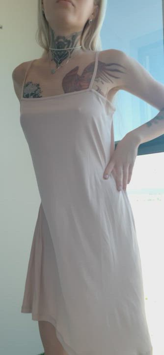 This dress hides all the beauty of my figure, I must take it off as soon as possible