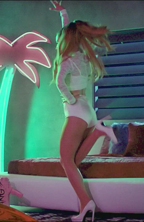 Ariana Grande has such a cute little ass. This look drives me crazy!