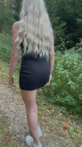 Lifting up my dress after a long walk… hopefully you like how my juicy teen ass peeks out of the dress... i think some other guys saw me… :o