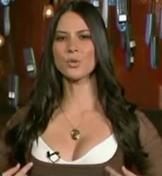 Olivia Munn showing where she wants your load