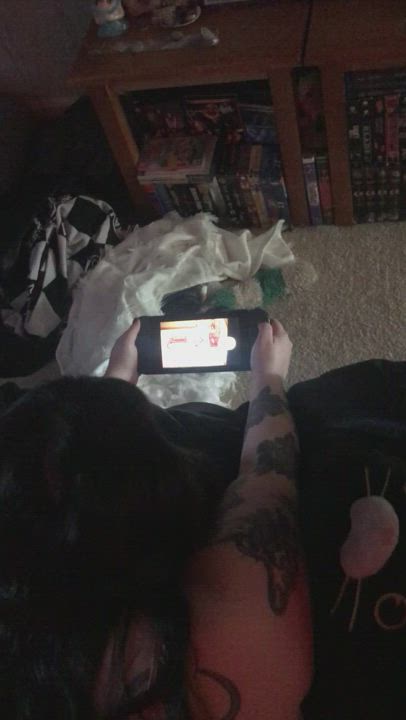I can play animal crossing for hours like this