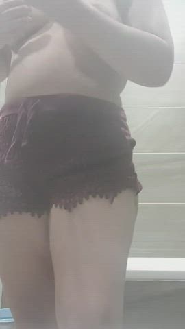 Do you like my British Asian thick 19 year old body? [F]19 : video clip