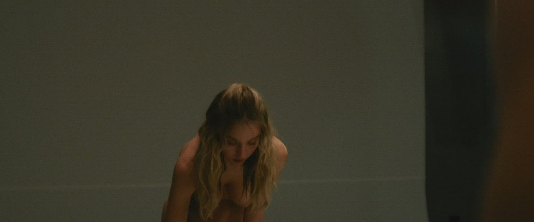 Sydney Sweeney nude in her new movie