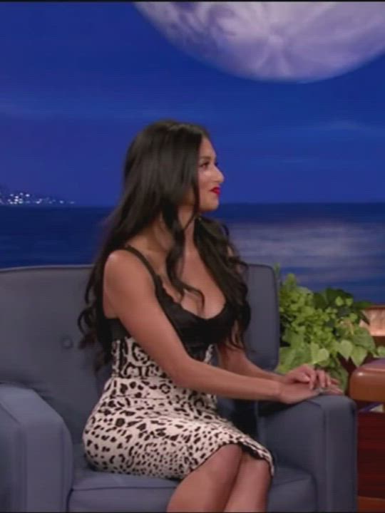 Nicole Scherzinger - Busts Conan For Staring At Her Boobs