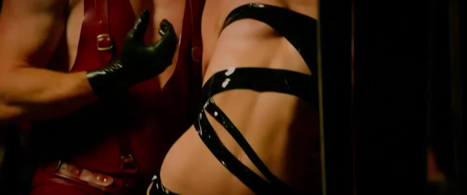 Amber Heard BDSM scene in "London Fields"