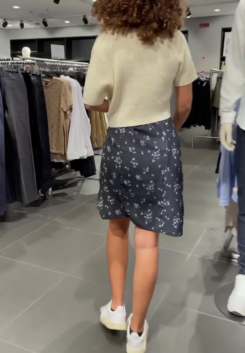 Going around the shops with no panties is exciting, especially if I know my redditors will see it! [GIF]
